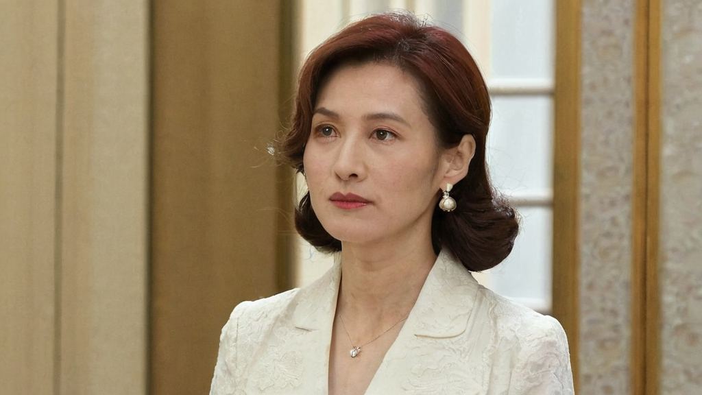 年闪耀的颜值女网红成功跻身娱乐圈 你以为明星只是光鲜亮丽
