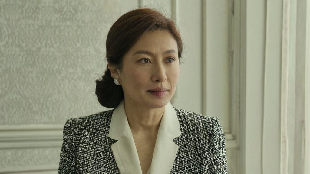 探索那些梯形脸女明星在娱乐圈里的辉煌与责任，从范冰冰到杨幂的多面魅力
