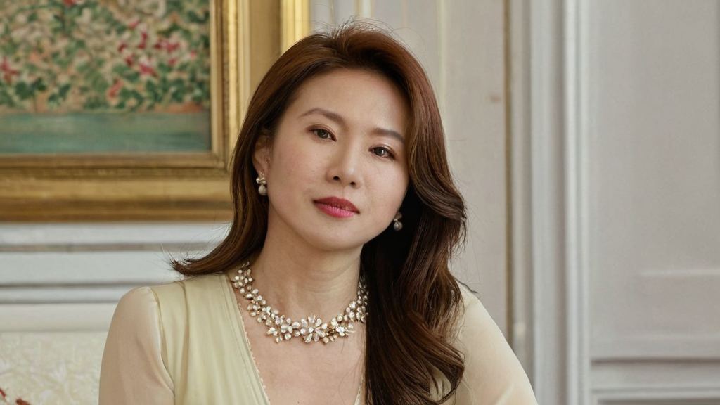原来娱乐圈里还有这样的白莲花女明星,竟入了一家知名游戏公司引发热议