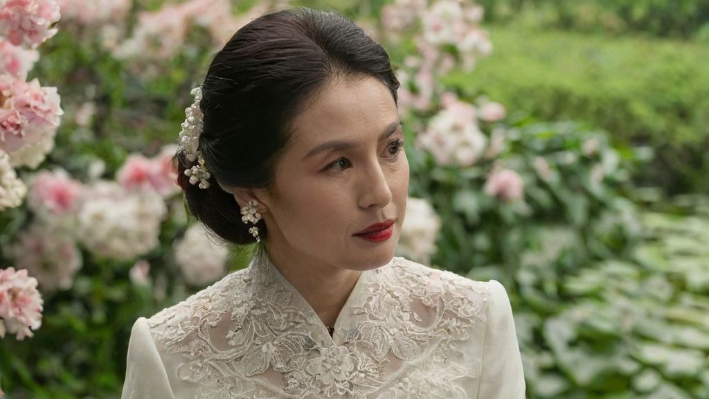 袁冰妍参演《花非花雾非雾》引发章回错乱争议影响深远