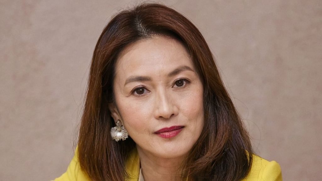 娱乐吃瓜欧阳娜娜小说甜蜜瓜田被指仿佛能感受到明星的脸部变化引争议